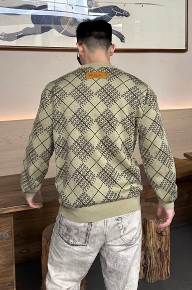 Louis Vuitton - Мужская шерстяная кофта свитер DZ_2410LV7 Louis Vuitton - Мужская шерстяная кофта свитер DZ_2410LV7