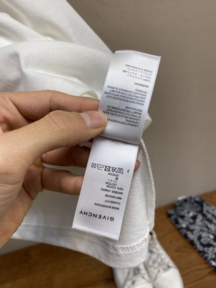 Givenchy - Мужская футболка майка DZ_1702GI3 Givenchy - Мужская футболка майка DZ_1702GI3