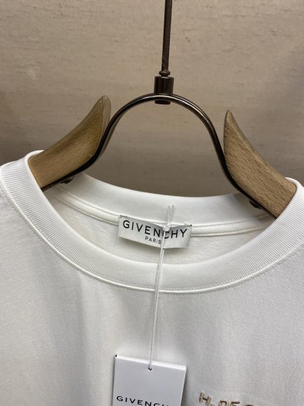 Givenchy - Мужская футболка майка DZ_1702GI3 Givenchy - Мужская футболка майка DZ_1702GI3