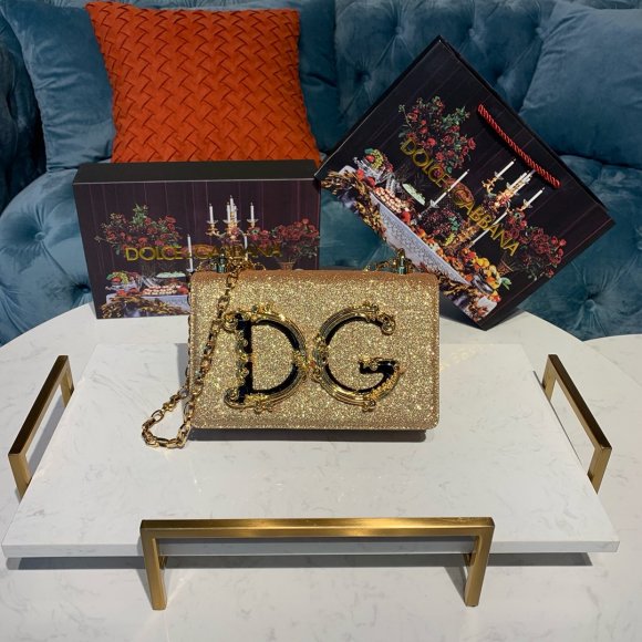 Dolce & Gabbana Girls Женская сумка мессенджер DG_0502DG1 Dolce & Gabbana Girls Женская сумка мессенджер DG_0502DG1