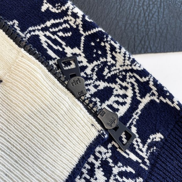 Dior - Женская кофта кардиган ZP_1806DI2 Dior - Женская кофта кардиган ZP_1806DI2