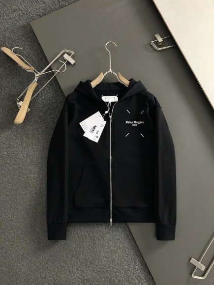 Maison Margiela MM6 - Мужская кофта толстовка DF_0910MM1 Maison Margiela MM6 - Мужская кофта толстовка DF_0910MM1