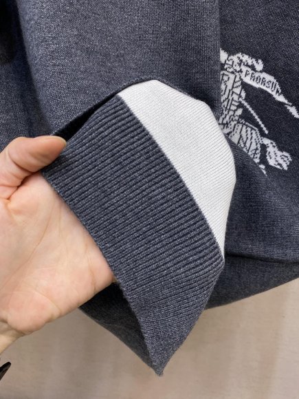 Burberry - Мужская шерстяная кофта свитер DZ_2410BU8 Burberry - Мужская шерстяная кофта свитер DZ_2410BU8
