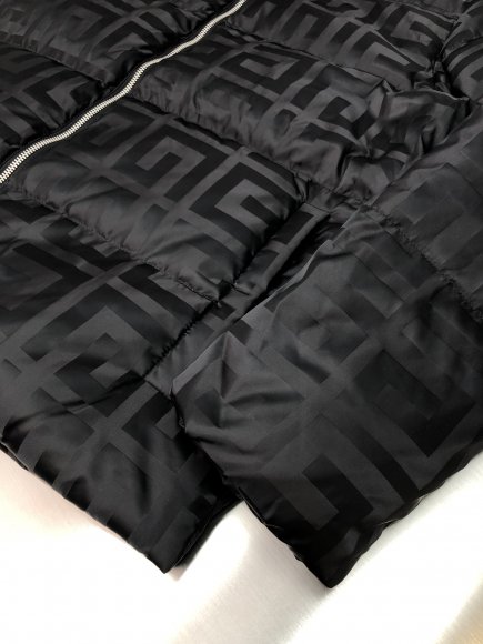 Givenchy - Мужская куртка пуховик DZ_0512GI1