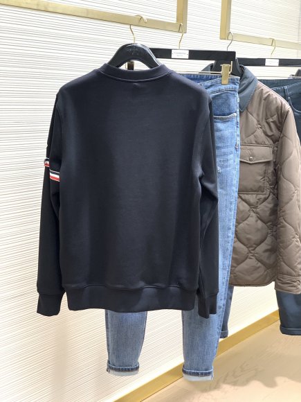 Moncler - Мужская кофта свитшот TI_0609MO4 Moncler - Мужская кофта свитшот TI_0609MO4