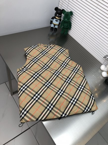 Burberry - Мужской двусторонний жилет пуховик DZ_0512BU2