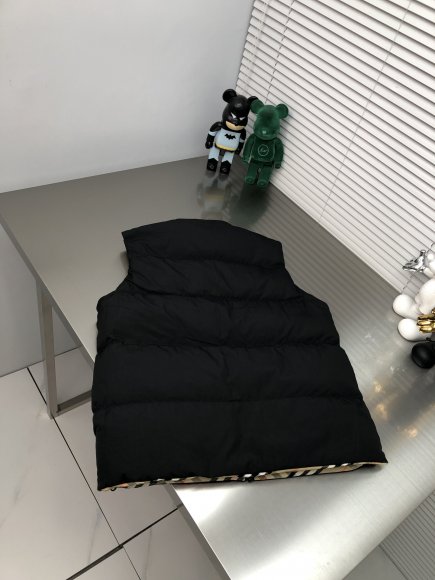 Burberry - Мужской двусторонний жилет пуховик DZ_0512BU2