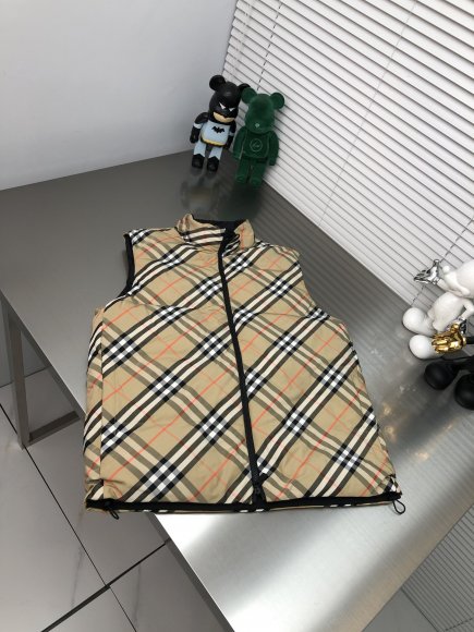 Burberry - Мужской двусторонний жилет пуховик DZ_0512BU2