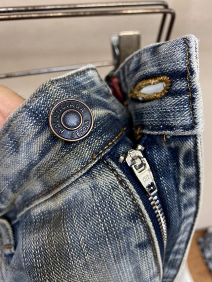 Balenciaga - Мужские штаны джинсы DZ_1702BA5 Balenciaga - Мужские штаны джинсы DZ_1702BA5