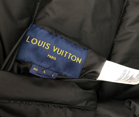 Louis Vuitton - Мужская двухсторонняя куртка пуховик DZ_2310LV1