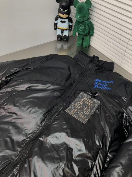 Louis Vuitton - Мужская двухсторонняя куртка пуховик DZ_2310LV1