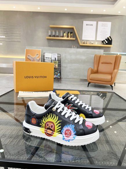 Louis Vuitton - Мужские кроссовки RU_2406LV4 Louis Vuitton - Мужские кроссовки RU_2406LV4