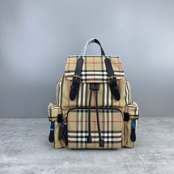 Burberry Сумка- рюкзак BU_1702BU3 Burberry Сумка- рюкзак BU_1702BU3