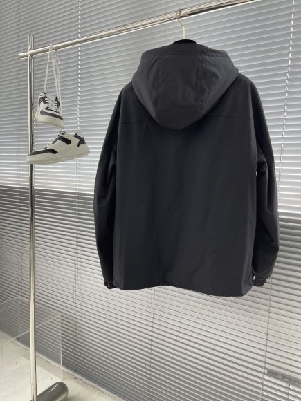 Prada - Мужская куртка ветровка TJ_0609PR3