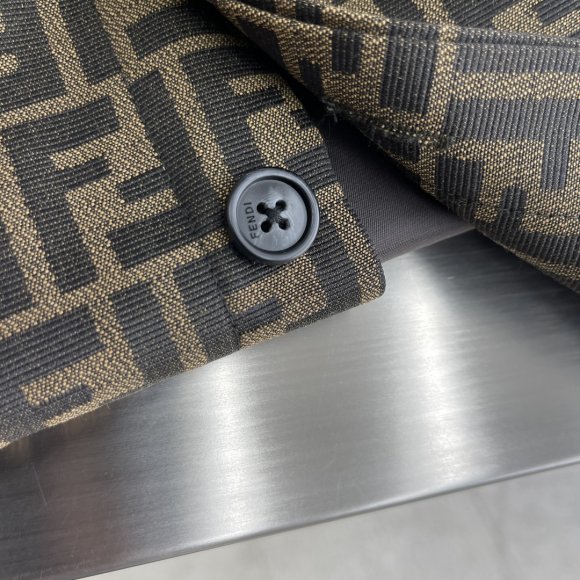 Fendi - Мужская рубашка куртка AH_2309FE4 Fendi - Мужская рубашка куртка AH_2309FE4