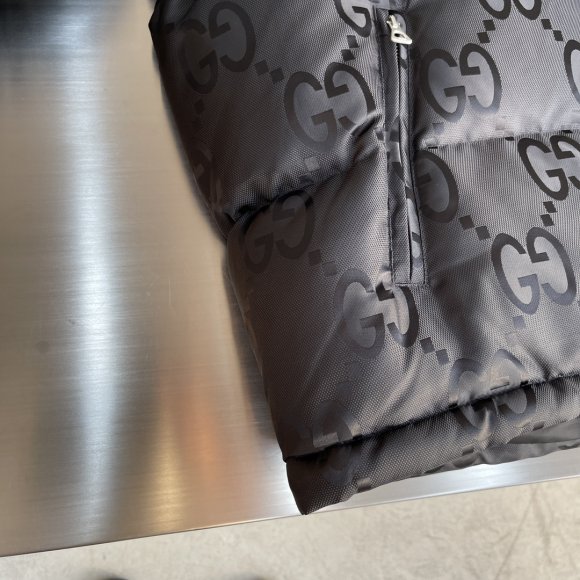 Gucci Jumbo - Мужская куртка пуховик TJ_1312GU1 Gucci Jumbo - Мужская куртка пуховик TJ_1312GU1