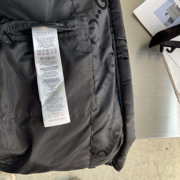Gucci Jumbo - Мужская куртка пуховик TJ_1312GU1 Gucci Jumbo - Мужская куртка пуховик TJ_1312GU1