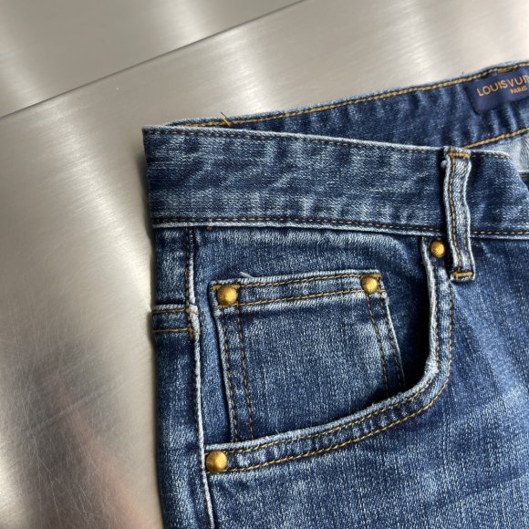 Louis Vuitton - Мужские штаны джинсы DZ_2612LV7