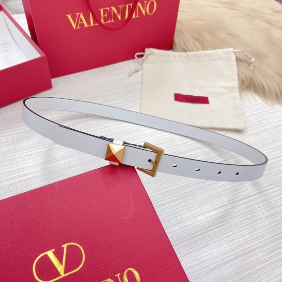 Valentino Женский ремень 2.0см. RE_0204VA1 Valentino Женский ремень 2.0см. RE_0204VA1