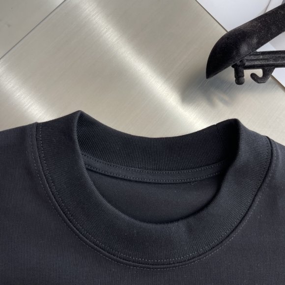 Maison Margiela MM6 - Мужская футболка майка TJ_0207MA9