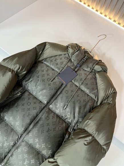 Louis Vuitton - Мужская куртка пуховик DF_2609LV1 Louis Vuitton - Мужская куртка пуховик DF_2609LV1