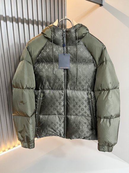 Louis Vuitton - Мужская куртка пуховик DF_2609LV1 Louis Vuitton - Мужская куртка пуховик DF_2609LV1