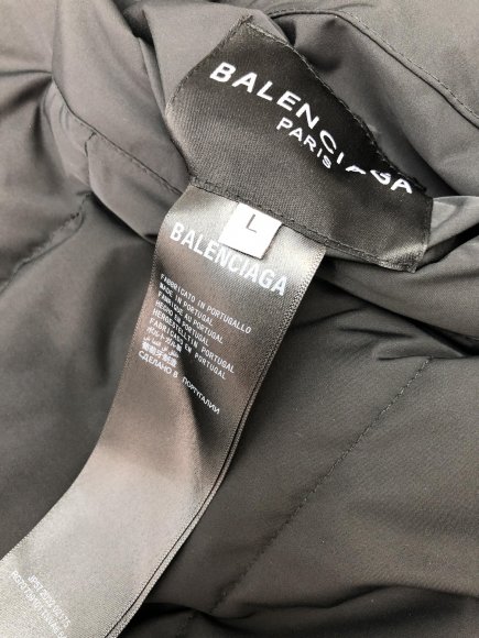 Balenciaga - Мужская двусторонняя куртка пуховик DZ_0512BA5