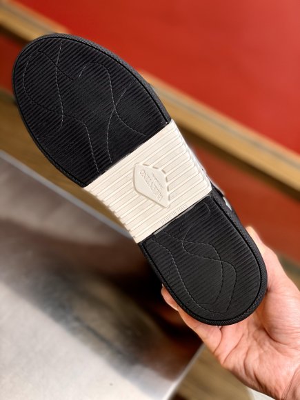 Valentino Мужские кеды R_0202VA10  Valentino Мужские кеды R_0202VA10