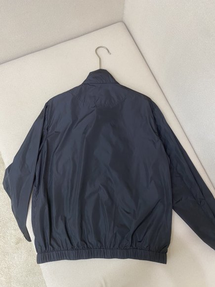 Prada - Мужская куртка ветровка DZ_0508PR1 Prada - Мужская куртка ветровка DZ_0508PR1