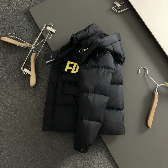 Fendi - Мужская куртка пуховик DF_0711FE6
