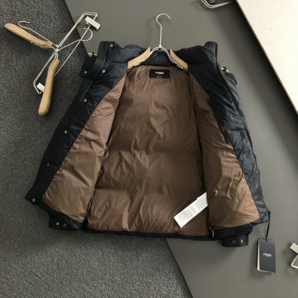 Fendi - Мужская куртка пуховик DF_0711FE6