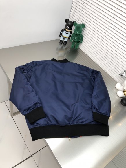 Prada - Мужская куртка бомбер пуховик DZ_0512PR6