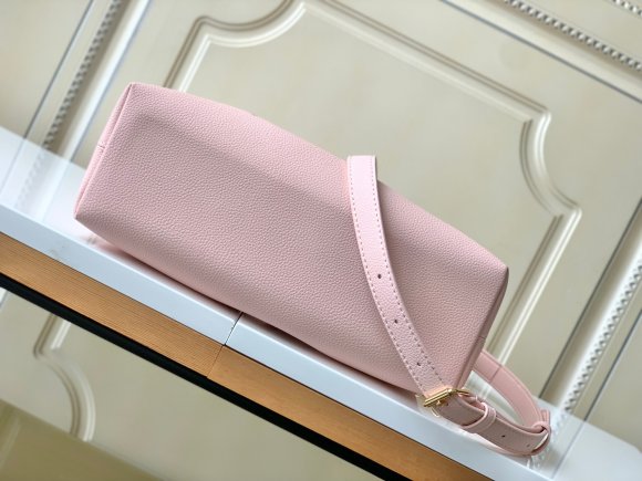 Louis Vuitton - Женская сумка LG_2605LV1