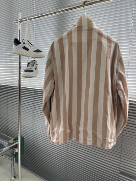 Fendi - Мужская двусторонняя куртка ветровка DZ_1109FE10