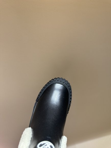 Louis Vuitton - Мужские ботинки челки KA_2510LV3