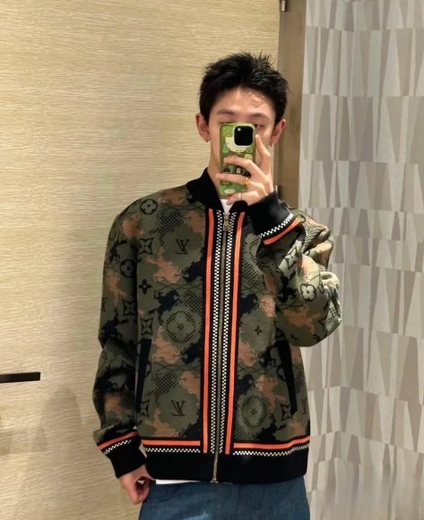 Louis Vuitton - Мужская кофта жакет свитер DZ_3012LV5