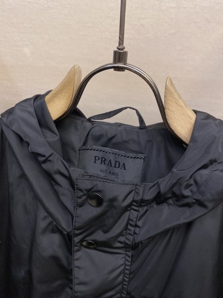 Prada - Мужская куртка ветровка DZ_1702PR11 Prada - Мужская куртка ветровка DZ_1702PR11