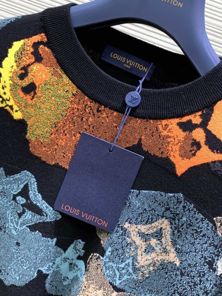 Louis Vuitton - Мужская кофта пуловер TI_2811LV8 Louis Vuitton - Мужская кофта пуловер TI_2811LV8