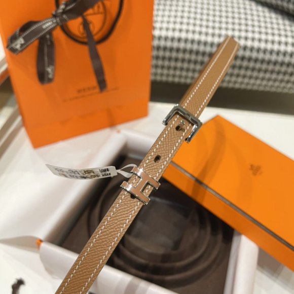 Hermes Женский ремень RE_0204HE4