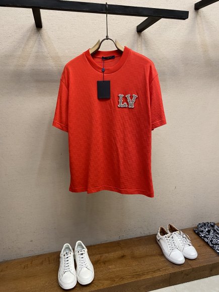 Louis Vuitton - Мужская футболка майка DZ_0504LV7 Louis Vuitton - Мужская футболка майка DZ_0504LV7