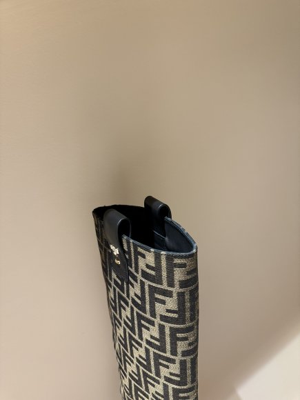 Fendi - Женские сапоги KA_2510FE4