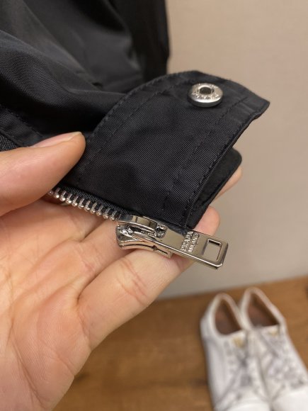 Prada - Мужская куртка ветровка DZ_1702PR7