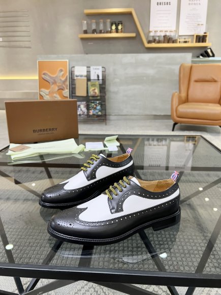 Burberry - Мужские туфли RU_1305BU2