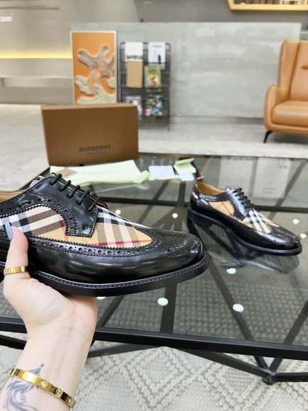 Burberry - Мужские туфли RU_1305BU2