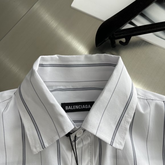 Balenciaga - Мужская рубашка KO_1806BA7 Balenciaga - Мужская рубашка KO_1806BA7