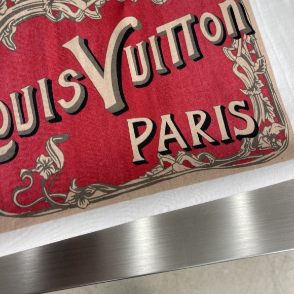 Louis Vuitton - Мужская футболка майка TJ_1906LV10 Louis Vuitton - Мужская футболка майка TJ_1906LV10