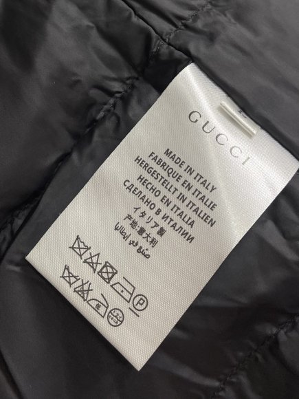 Gucci - Мужская куртка ветровка DZ_3012GU7