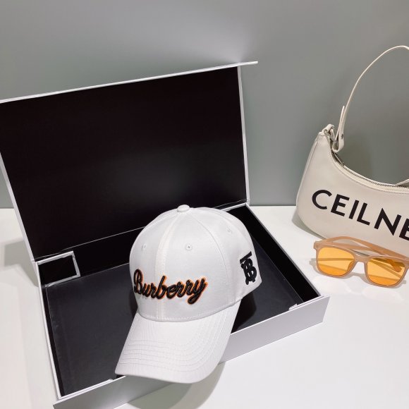 Burberry - Бейсболка кепка OR_2504BU6 Burberry - Бейсболка кепка OR_2504BU6