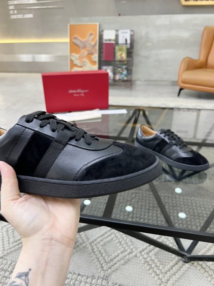 Salvatore Ferragamo - Мужские кроссовки RU_1305SF3 Salvatore Ferragamo - Мужские кроссовки RU_1305SF3