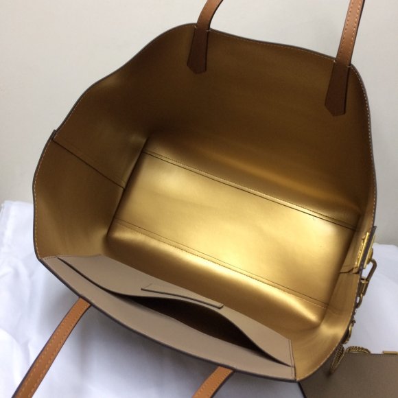 Givenchy Женская сумка- тоут GI_1002GI3 Givenchy Женская сумка- тоут GI_1002GI3